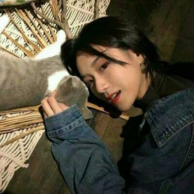 女子制止俩男子地铁站内吸烟反遭掌掴 南昌警方通报